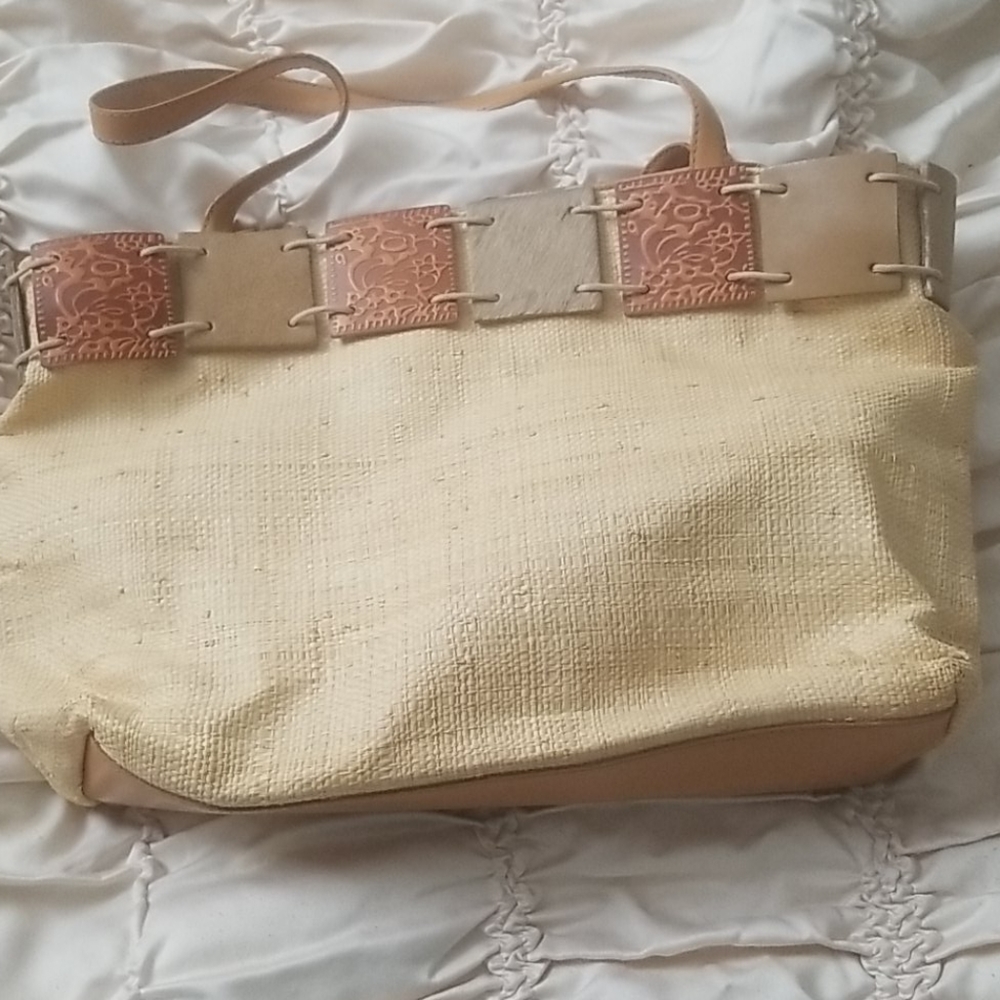 Hand bag - Picture 2 of 4